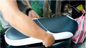 SUZUKI BURGMAN REMOVABLE SEATCOVER