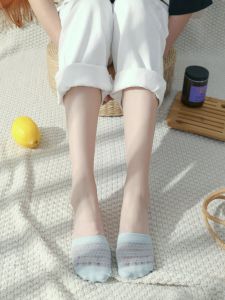 Womens Half-Palm Socks Thin Cotton Bottom Crystal Silk Front Palm Summer Thin High Heels Flower Patterned Invisible Socks