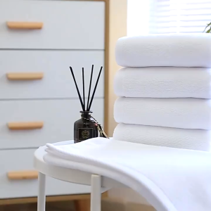 ผ้าเช็ดตัว เกรดโรงแรม ผ้าขนหนู ขนาดใหญ่พิเศษ (ขนาด 80×180 CM.) ผ้าขนหนู เนื้อดี นุ่มไม่ระคายเคืองผิว