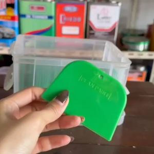 มีดโป๊ว เกียงโป้วพลาสติก มีดโป้วพลาสติก PLAN PAINT 4 นิ้ว (คละสี) ทนทานต่อสารเคมี ราคาต่อ 1 อัน