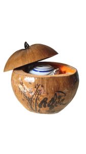 Bộ bình ủ trà trái dừa khắc chữ Nghĩa / Bình trà 04 - 09 lít / Giữ ấm từ 3 - 6 giờ / Sản phẩm sản xuất thủ công tại Bến Tre