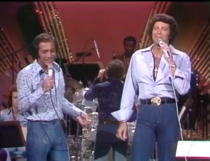 370 Plus Music Video File Collection from The 70s Midnight Special Show English DUBBED on 64GB Flash Drive Includes Free Surprise Gift