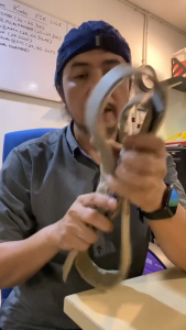 100% genuine leather mens belt black electroplated sun buckle mens belt casual belt flat top layer genuine leather belt top layer genuine leather belt smooth and durable