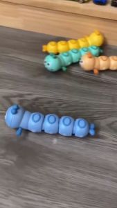 【Payoe】Caterpillar Toy Clockwork baby crawling toysCaterpillar Baby Educational Clockwork Toys