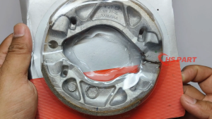 Kampas Rem Belakang Tromol Lexi Aerox 155 Jupiter Vega Vixion Byson Scorpio Original Yamaha 100%