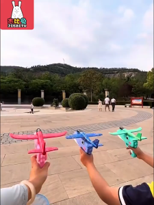 【1-3 Days Delivery】Dinosaur Foam Airplane Launcher Shooter Hand Throwing Childrens Sports Toy for Little Boys and Kids