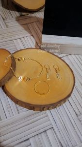 Gelang Nama - CASILA MONEL: Warna Silver dan Emas Tahan Lama Anti Karat - Cantik Berkualitas Cocok Untuk Kado Hadiah - Winda Bracelet: Titanium 18K Gold Plated - COD Bayar Di Tempat