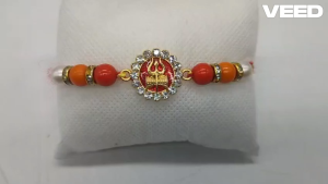 Rakhi Bracelet for Raksha Bandhan | Gift Band I Designer Rakhi for Brother | Rakhi for Brother Men Kids (Pack of 1 pc)