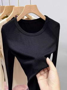 Elegant Warm Designed T-Shirt with Shoulder Accent and Brushed Velvet
