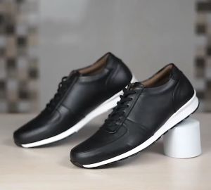 ALLEGRO BLACK |ManNeedMe x Reyl| Sepatu Sneakers Pria Casual Shoes