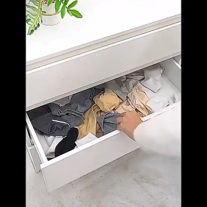 Storage Sekat/Storage Box Penyimpanan Pakaian Dalam Sekat Bag Oranizer Celana Dalam Bra Kaos Kaki KR
