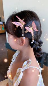 Klip Rambut Kupu Kupu Bergerak Cantik Aksesori Kepala Gaya Puteri Kanak Kanak Budak Perempuan Kids Hot Selling Dancing Butterfly Hairpin Antique Style Hair Accessories 宝宝网红新款会动的蝴蝶发卡仙女发饰唯美古风头饰 H159