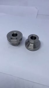 FW1 บูทล้อหน้า Forza350 รุ่นถอดซีลออก Honda ฮอนด้าฟอซ่า350 สแตนเลสแท้ ราคาต่อคู่ - ขนาด: 61cm x 39cm x 45cm - ราคา: XXXXX บาท