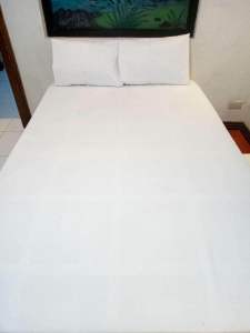 TULIOHOMES CANADIAN COTTON BEDSHEET W/ PILLOWCASE PLAIN WHITE