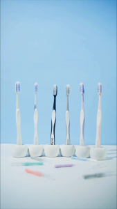 Dr.RAY Spiral Ortho แปรงคนจัดฟัน ขนแปรงบิดเกลียว ร่อง V  มีให้เลือก รุ่นปกติ กับ รุ่นพิเศษ+แปรงซอกฟัน 2 ชิ้น