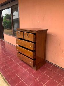 Nakas loker laci 5 kayu jati