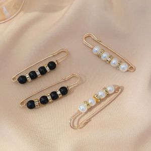 4PCS Waist Adjustment Uniform Clothing Extended Buckle And Waist Adjustment Buckle Pearl Broocated Fashion Decorative Accessorie