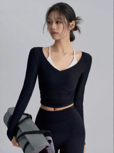 FITNESSGIRL | Padded Womens Fitness Shirt Two-Piece Look