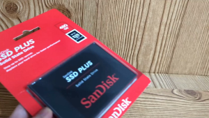 SANDISK SSD PLUS SSD 2.5