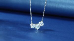 IOGOU | IOGOU 925 Sterling Silver Women Pendant Necklace D 4CT 8mm & 6.5mm Round Moissanite Simple Three-Stone Fashion Necklace Jewelry