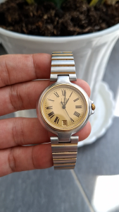 Đồng hồ nữ Dun.hill size mặt 32mm kính sapphire Thụy Sĩ chạy pin hàng