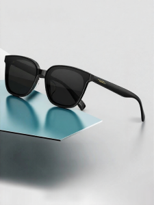 BOLON | Anti-UV Plastic Korean Small Square Sunglasses