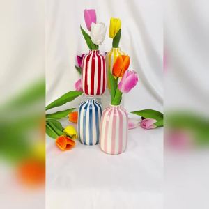 1 Lọ Hoa Gốm Sứ Tráng Men Nhiều Màu Sắc Kiểu Hiện Đại Nhỏ Nhắn Dùng Cắm Hoa Khô Trang Trí Nhà Cửa Phong Cách Bắc Âu Quà Tặng Dễ Thương Vật Trang Trí Bàn Làm Việc