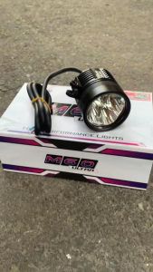 ĐÈN TRỢ SÁNG M60 ULTRA 60W ÁNH SÁNG TRẮNG - GOM TẶNG KÈM LEN VÀNG