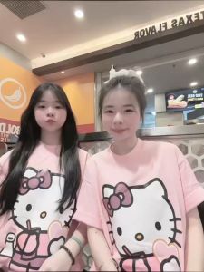 Áo Thun Hellokitty Hồng Phấn Áo Hellokitty Màu Hồng Form Rộng Over size Chất Vải Coton 250g