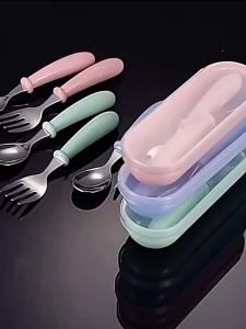 SKISOPGO 3Pcs Portable Cutlery Kids Tableware Gift Box Cute Fork Spoon Cartoon Baby Tableware Set