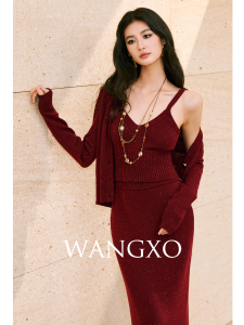 WANGXO | Áo Măng Tô Len Cổ V Sequin Bóng