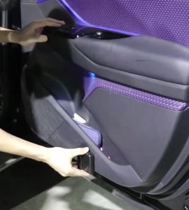 (PORSCHE) 2PCS Magnet Sensor Welcome Light Car Logo Door Light Taycan Panamera Macan Cayenne 718 911