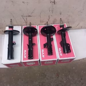GIẢM XÓC/PHUỘC NHÚN TOYOTA CAMRY 2003 VIỆT NAM. 3.0V (6 MÁY) HÀNG KYB  Thương hiệu:  KYB NHẬT Xuất xứ: MALAYSIA