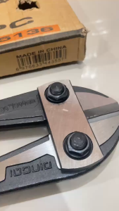 DINGQI Gunting Besi Beton Besar Bolt Cutter Pemotong Besi Kawat Rantai 36in 25136