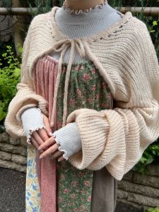 Áo Len Cardigan Dệt Kim Cổ Tròn Ngắn Màu Kem Ngọt Ngào Dễ Thương Cho Bé Gái Áo Choàng Vai Hở Vai Thời Trang Thu Đông