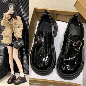 Glossy Black Thick Bottom Loafers: A Versatile Shoe Choice