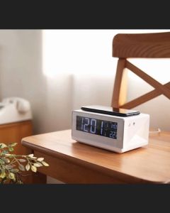 Đèn ngủ để bàn tích hợp sạc không dây Wilit A12