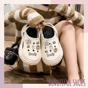 NDDshop ขายดีที่สุด รองเท้าหัวโตแฟชั่น สไตล์เกาหลี ทรงสวยดีเทลดี มีให้เลือกหลายสี ฟรีตัวติดสุดน่ารัก ราคาถูกมาก พร้อมส่งแล้วสั่งเลย