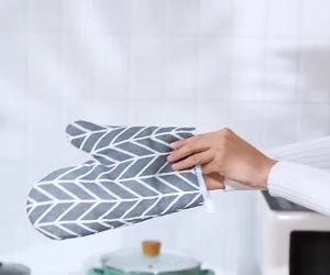 Sarung Tangan Oven Anti Panas Motif Kitchen Glove Sarung Tangan Dapur Tahan Panas Tebal Sarung Tangan Microwave