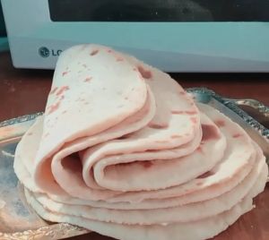 roti arab Saudi hubus  5 lembar