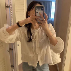 Chic Lace Trim Shirt Short Womens Fashionable Beautiful Korean Style Loose Fit Long Sleeve round Neck Single Button Closure