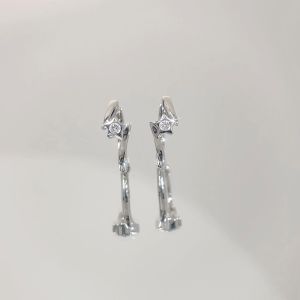 LAZO DIAMOND Twinkly Star Diamond Hoop Earrings in 375/9K White Gold
