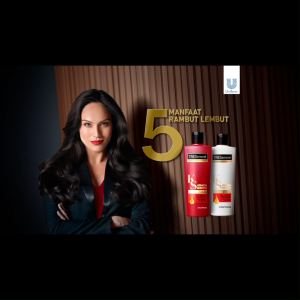 Tresemmé Keratin Smooth Shampoo Refill Pouch 900ml x 3 - [Triplepack]