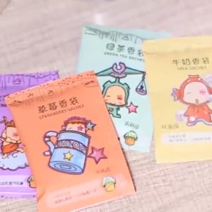 Pengharum Ruangan Sachet Aromaterapi Pewangi Lemari Parfum Tas Mobil Serbaguna / Stiker Pengharum Ruangan Karakter Sticker Tempelan Pewangi Penghilang Bau Toilet Kamar Mandi Freshener Sticker Beraroma Wangi