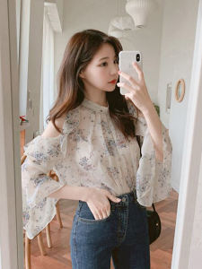 Stylish Niche Style off-the-Shoulder Floral Chiffon Blouse Womens Early Spring Temperament Shirt Flare Sleeve Summer Thin Top
