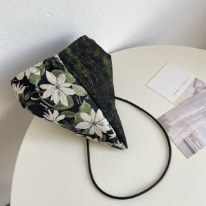 2025 Summer New Fresh Floral Womens Small Crossbody Square Bag Double-Sided Mobile Phone Bag Forest System Portable