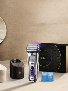 Braun | Portable Gift Electric Razor Kit 2.0