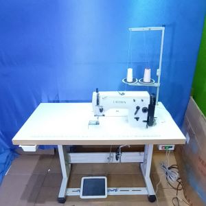 CROWN Embroidery & Zigzag Sewing Machine (MODEL 20U-43) (BRAND NEW)