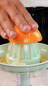 [ประกัน1ปี] SAMONO เครื่องคั้นน้ำผลไม้ เครื่องคั้นน้ำส้มไฟฟ้า เครื่องคั้นผลไม้สด รุ่น SW-JC40