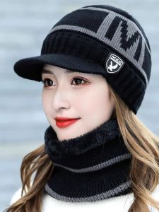 Knitted Hat Fleece-Lined Woolen Hat Womens Cold Protection in Winter Cycling Hat Womens Fashion All-Match Western Style Warm Ear Protection